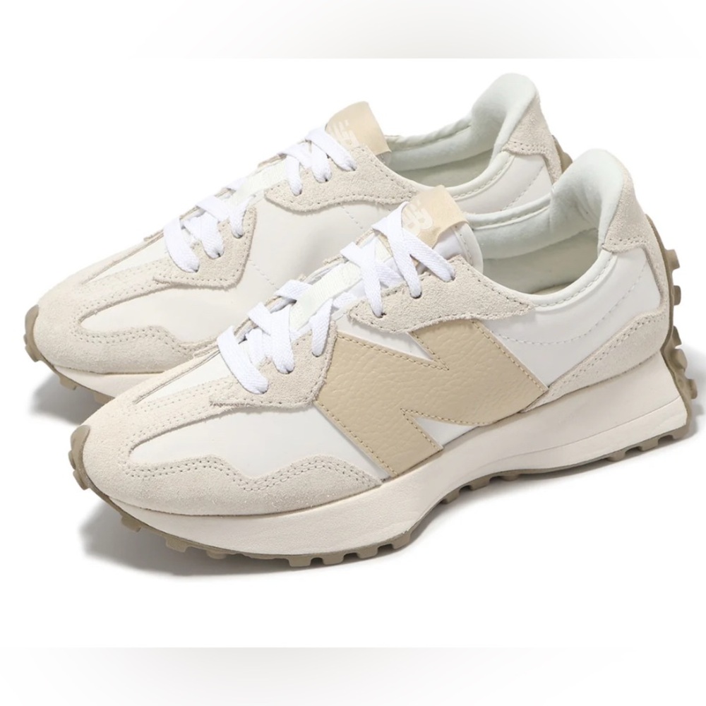 NEW! 💎 NEW BALANCE 327 SEA SALT SANDSTONE